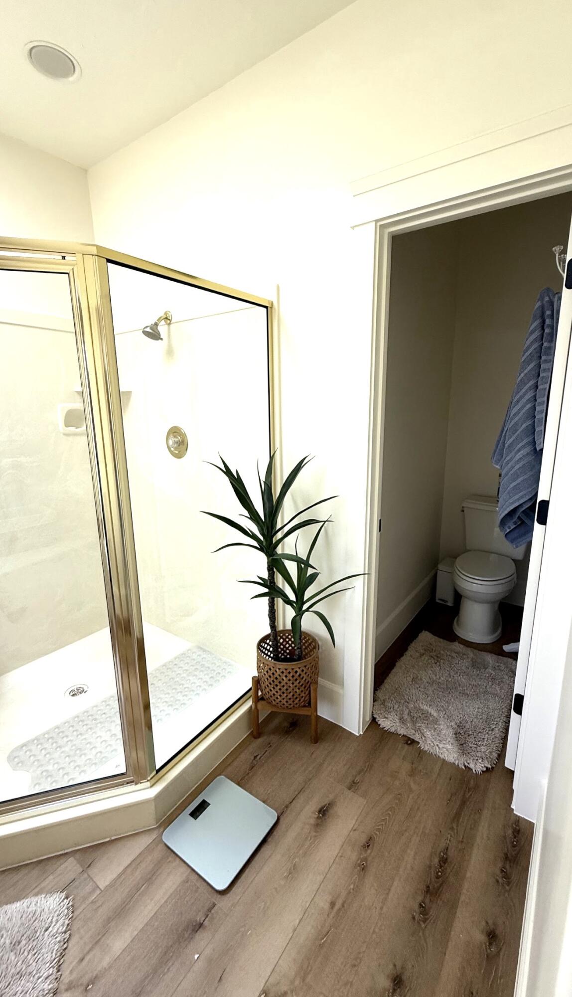 LAGUNA AT GREEN SPRINGS - Residential