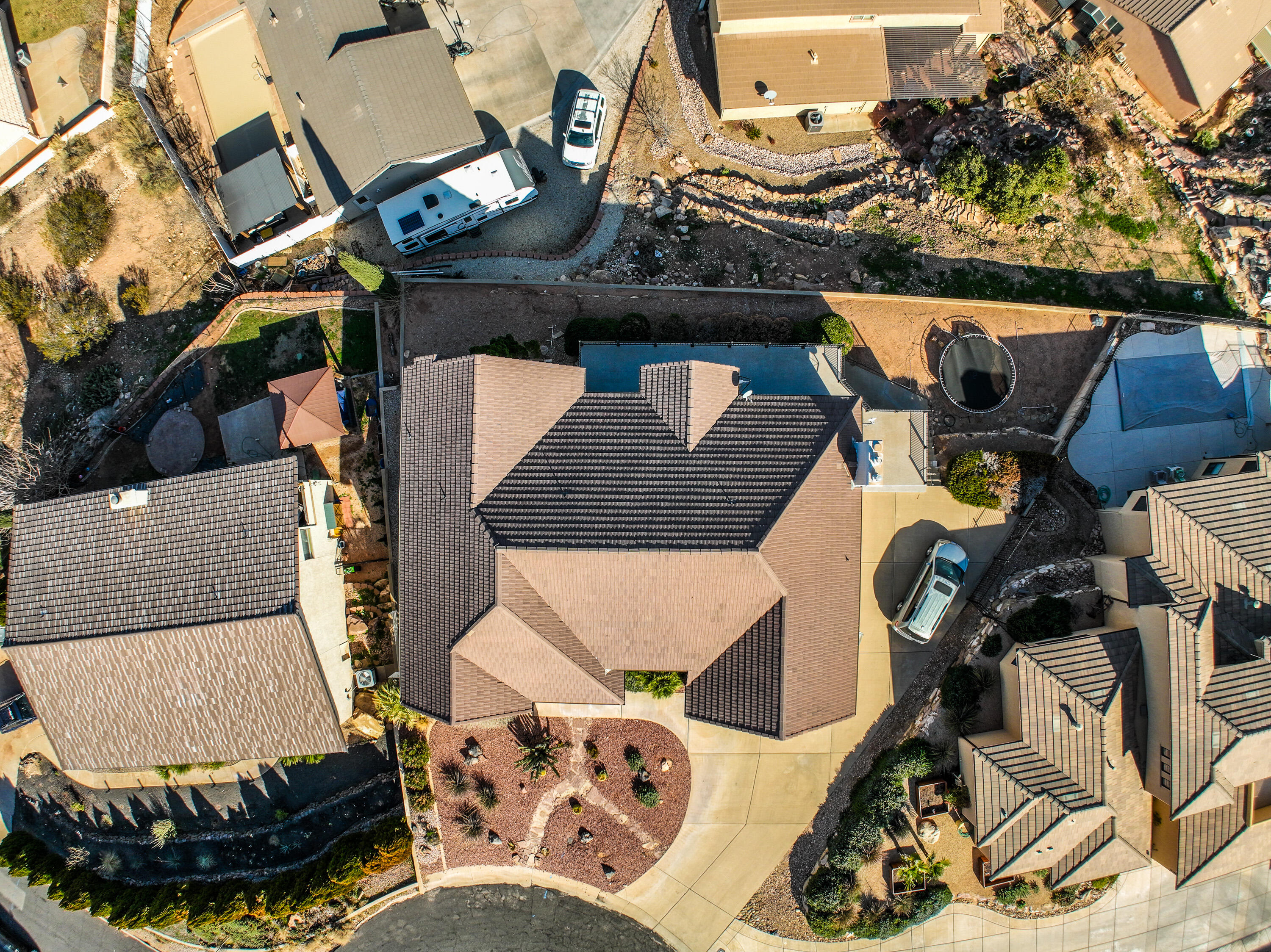 BLOOMINGTON HILLS - Residential