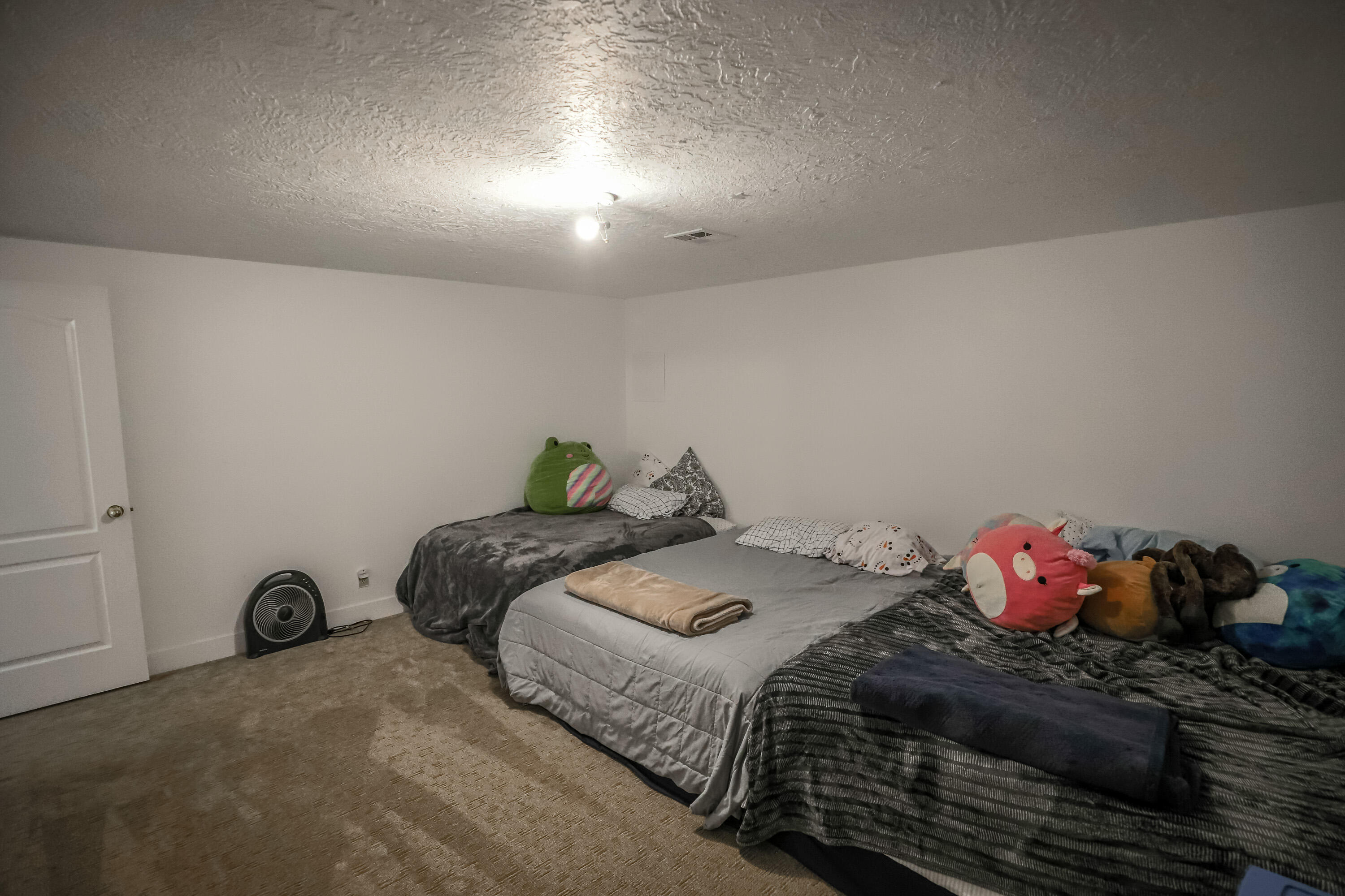 BLOOMINGTON HILLS - Residential