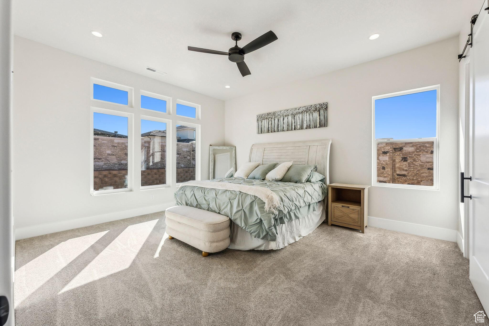 HAWKEYE POINTE SUB - Residential