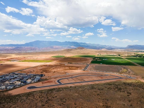 Tiny photo for 1758 W Monument Valley RD, Hurricane, UT 84737 (MLS # 26-274912)