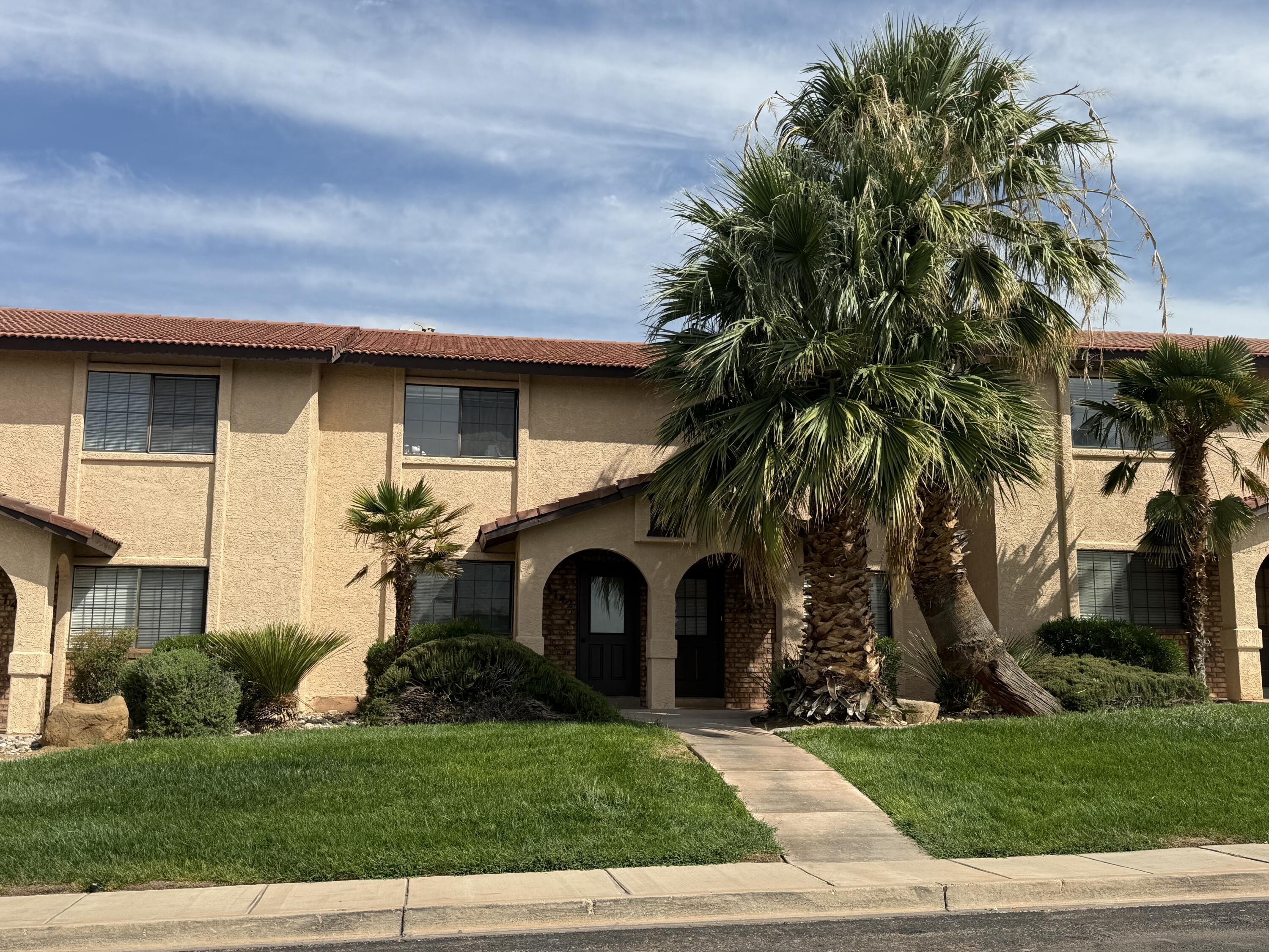 COLOR VIEW TOWNHOMES - Residential