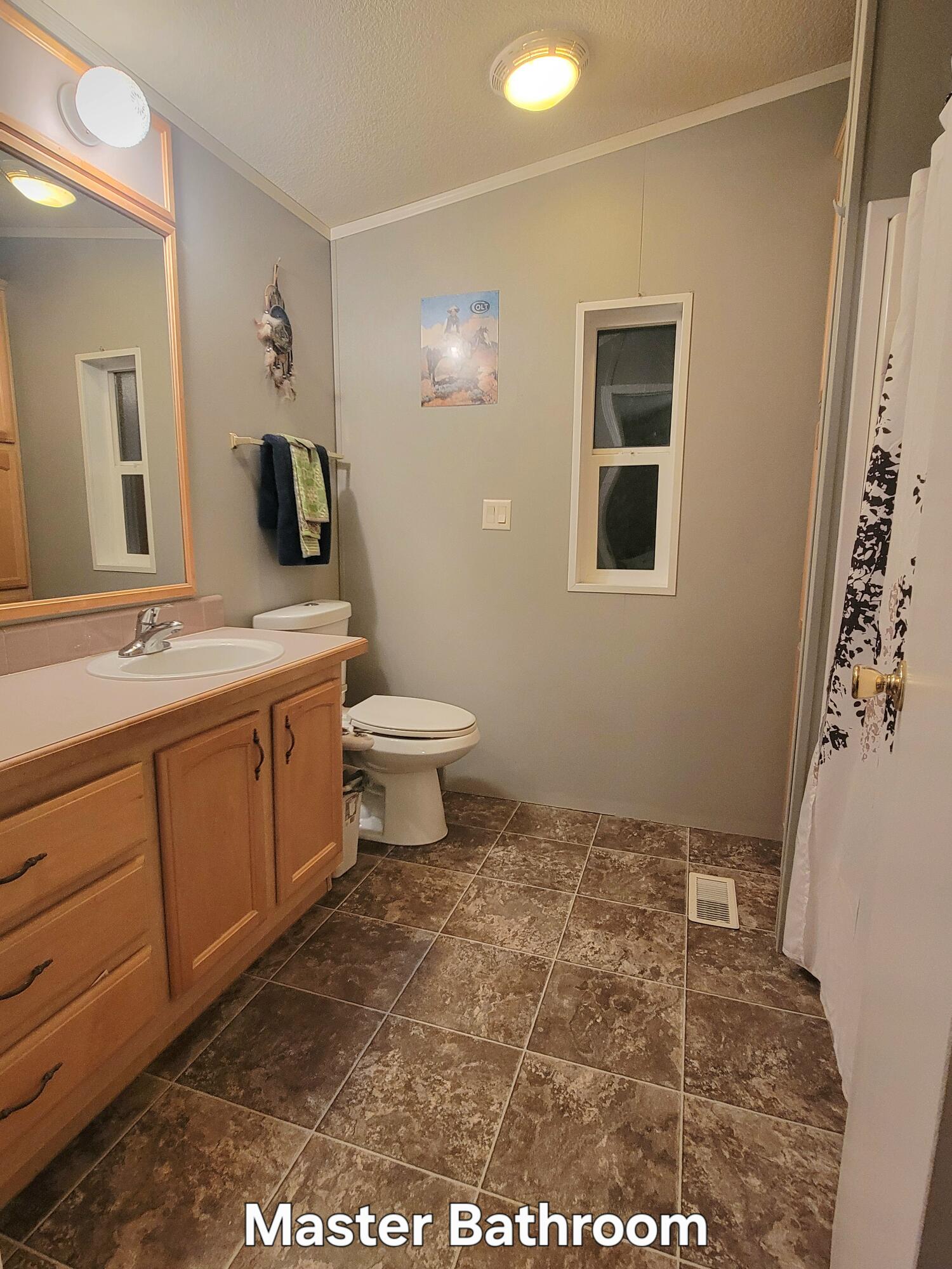 EAGLE ROCK - Residential