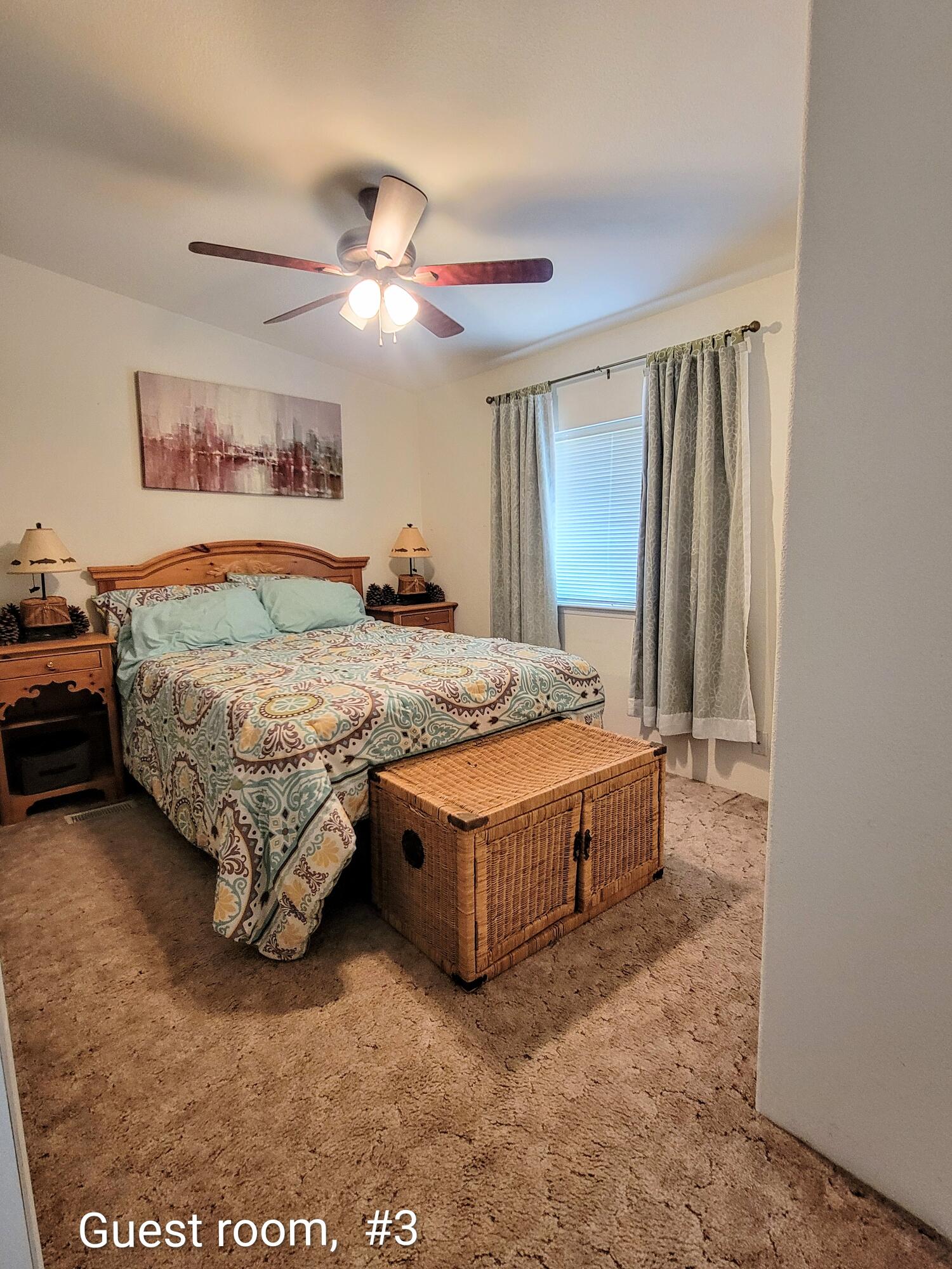 EAGLE ROCK - Residential