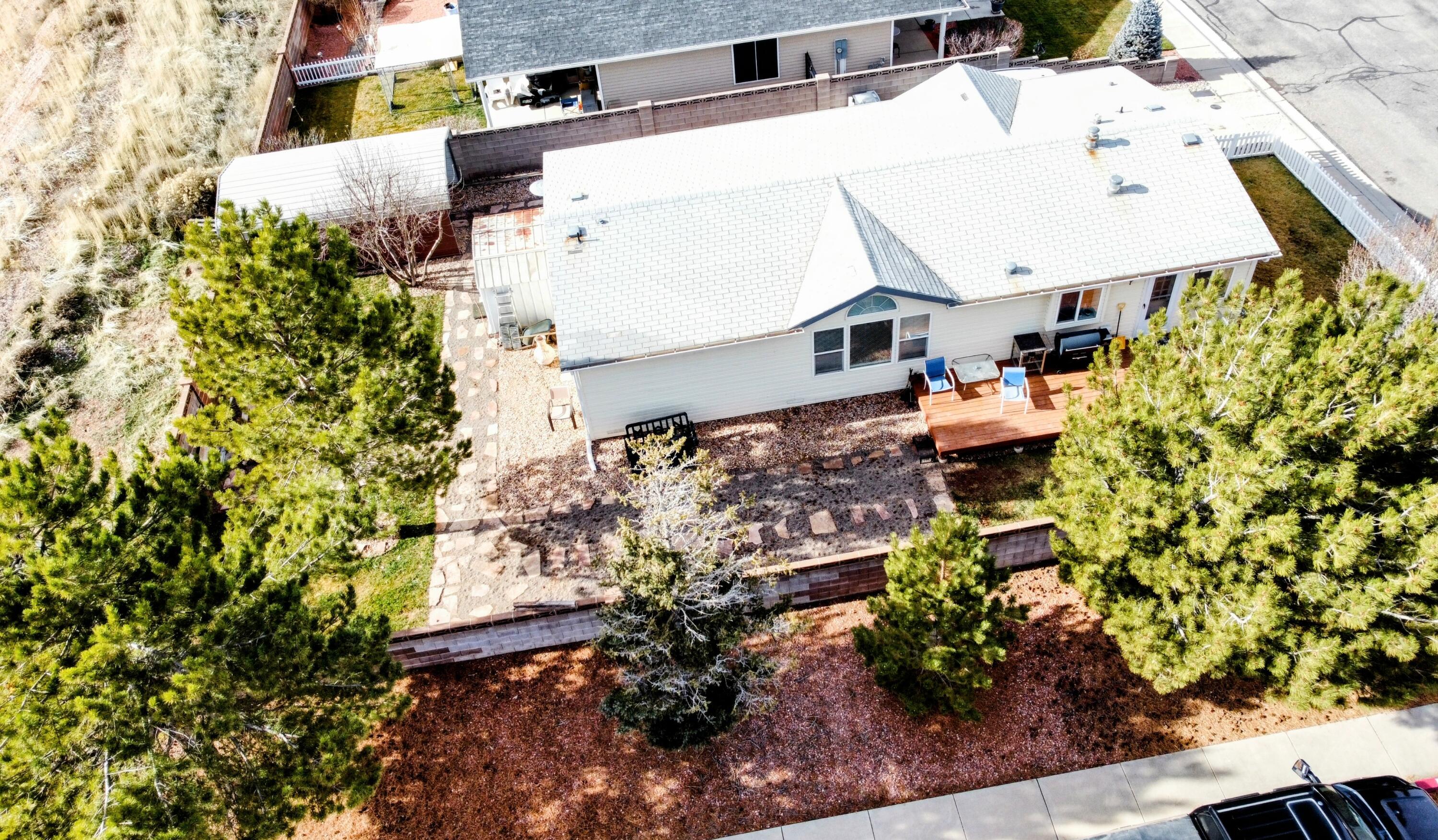 EAGLE ROCK - Residential