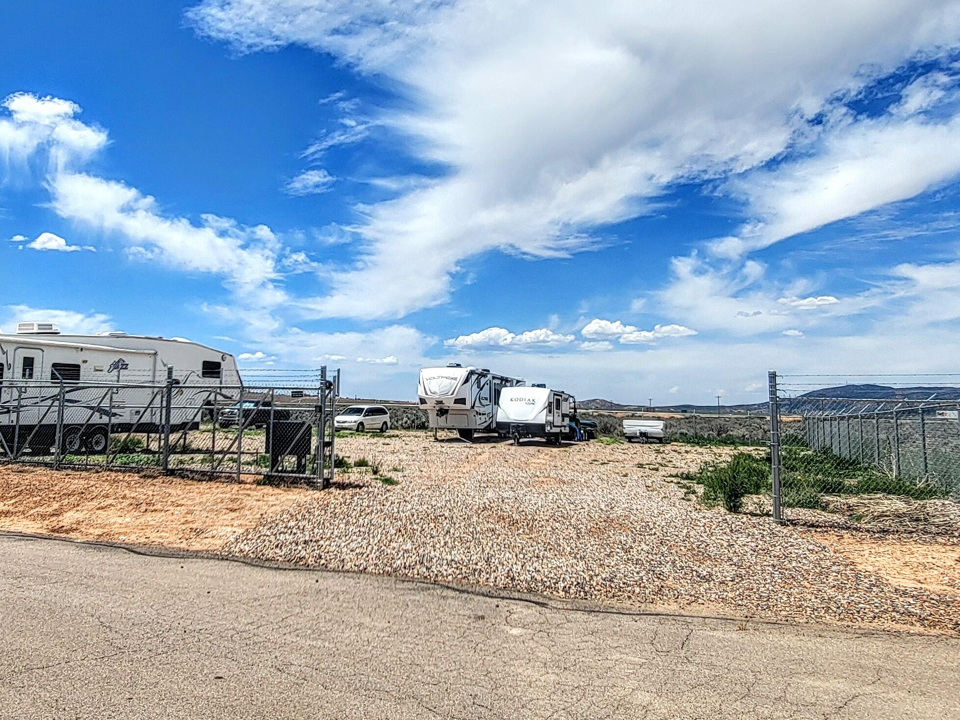 EAGLE ROCK - Residential