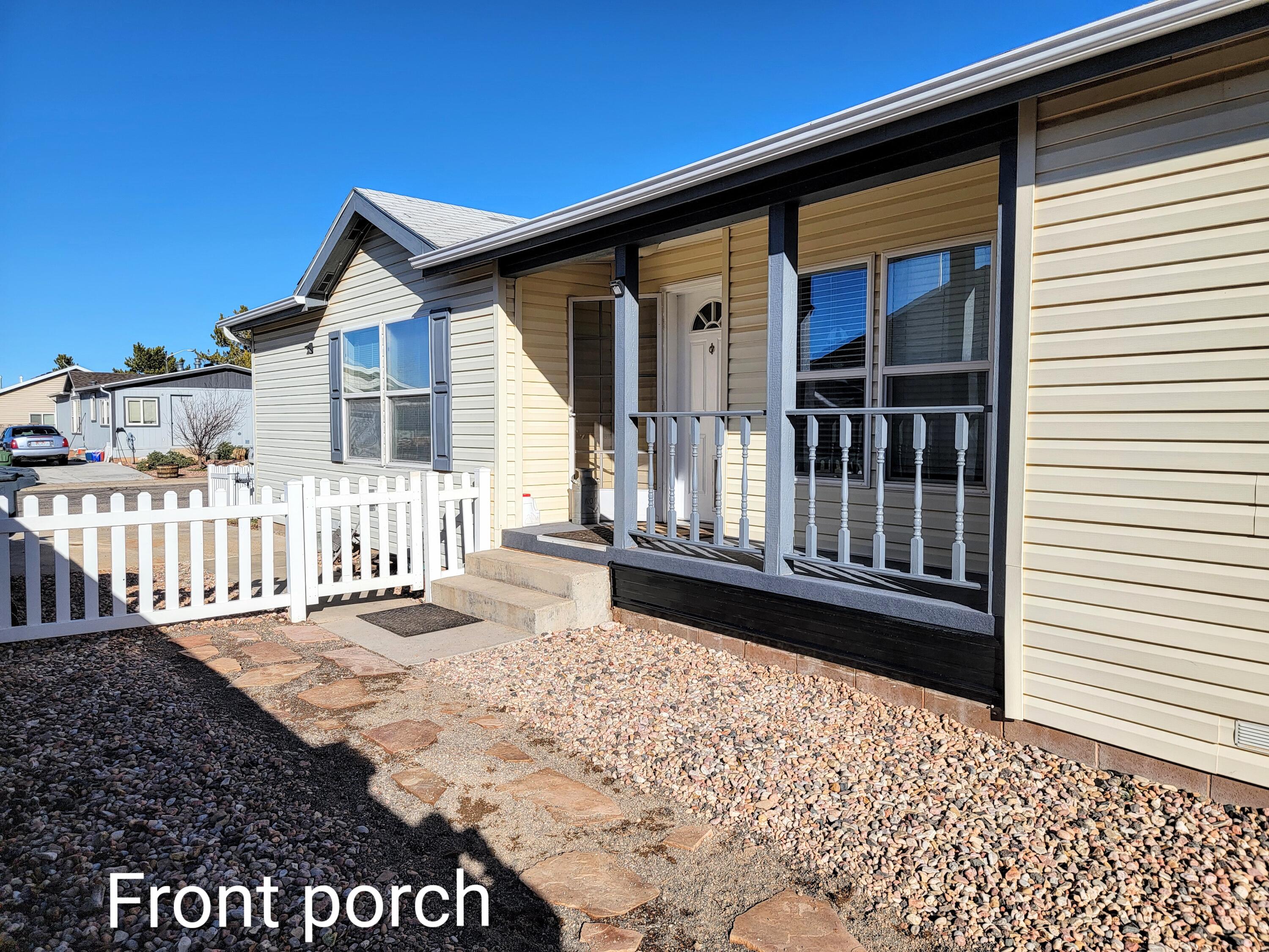 EAGLE ROCK - Residential