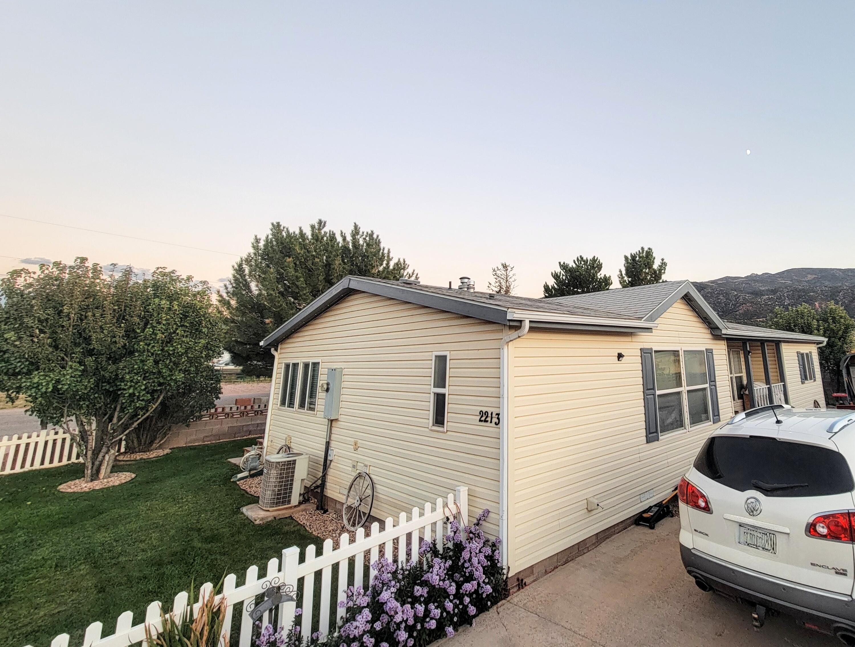 EAGLE ROCK - Residential