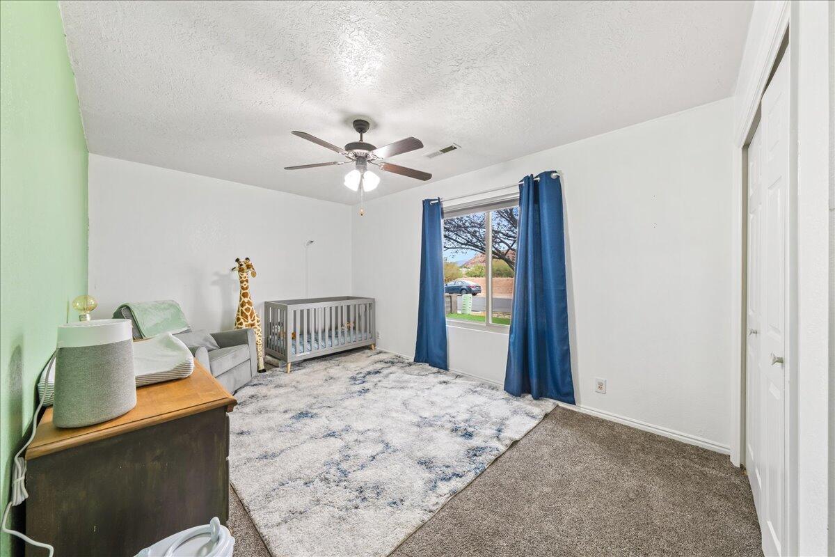 BLOOMINGTON HILLS - Residential