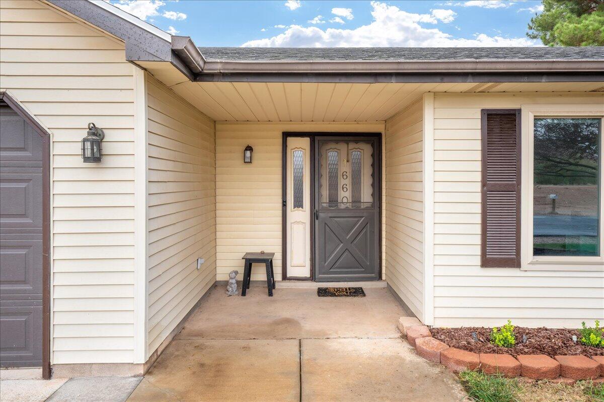 BLOOMINGTON HILLS - Residential