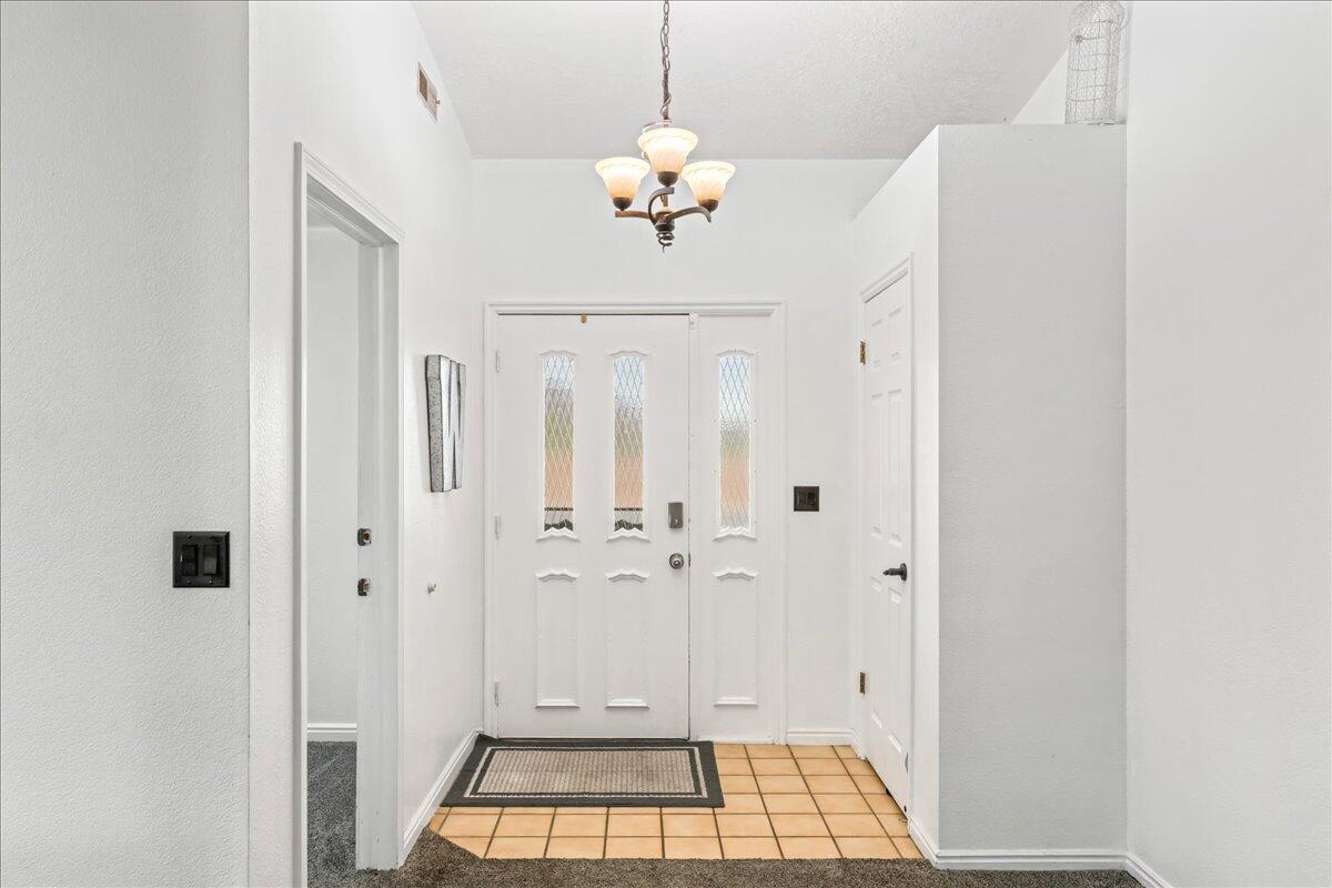 BLOOMINGTON HILLS - Residential