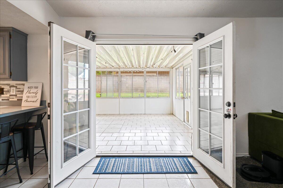 BLOOMINGTON HILLS - Residential