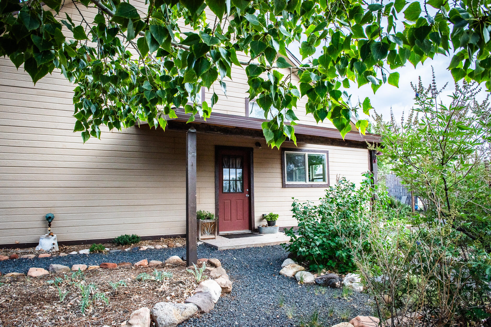 APPLE VALLEY RANCH GOOSEBERRY - Residential