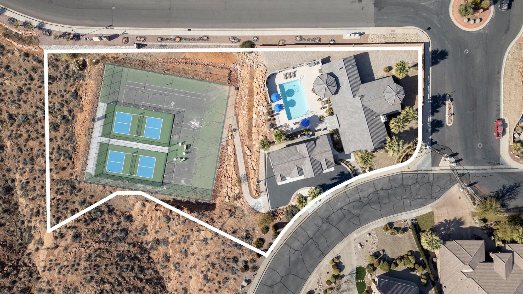 LION'S HEAD HILLTOP ESTATES AT GREEN SPRINGS - Residential