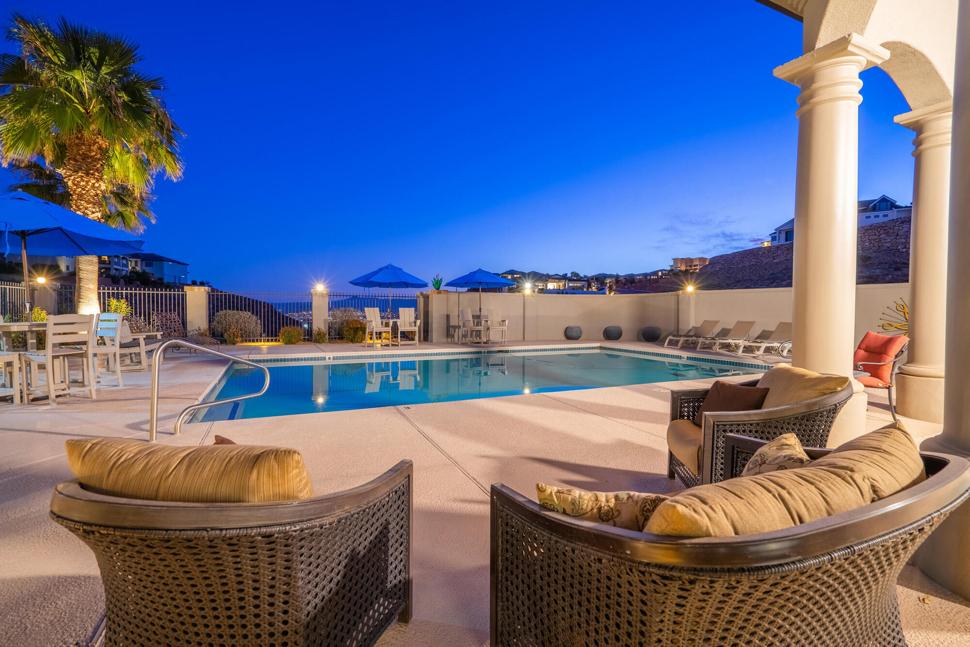 LION'S HEAD HILLTOP ESTATES AT GREEN SPRINGS - Residential