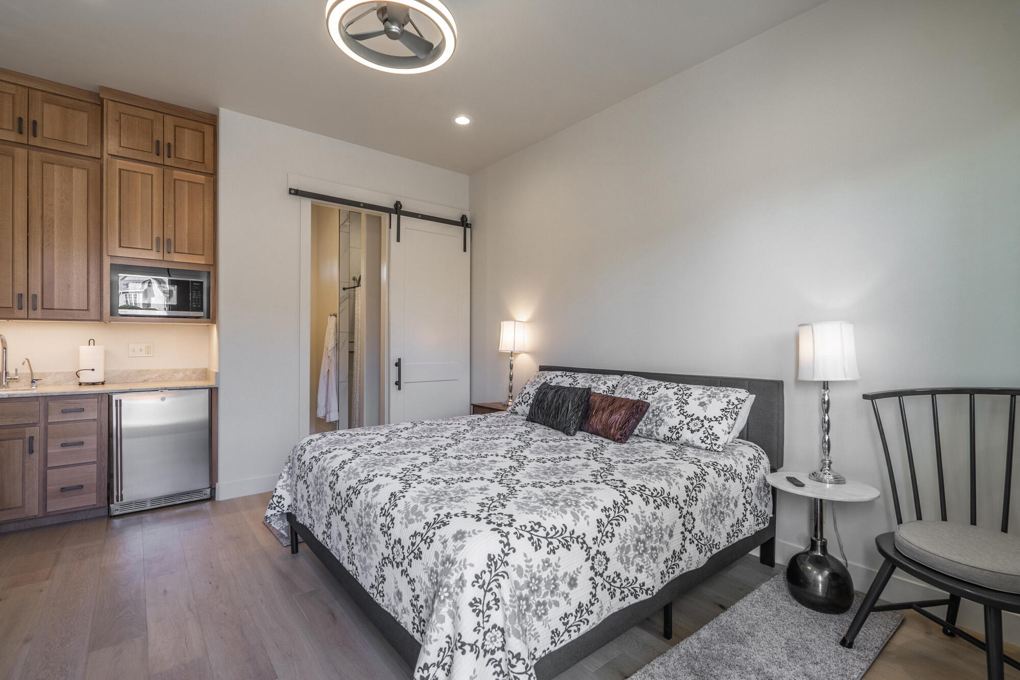 LION'S HEAD HILLTOP ESTATES AT GREEN SPRINGS - Residential