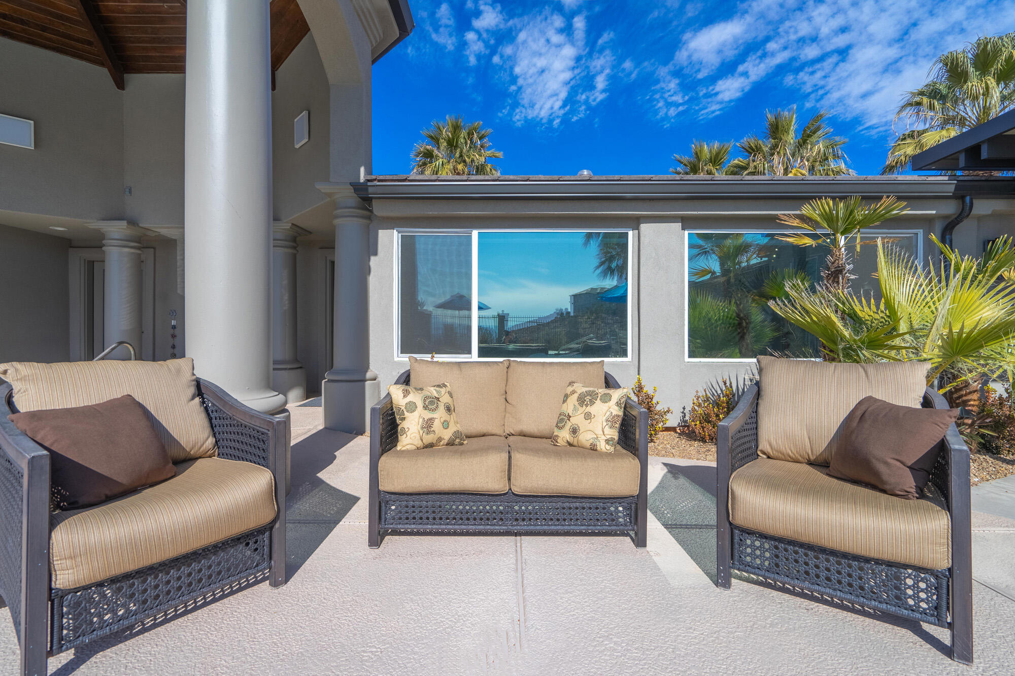 LION'S HEAD HILLTOP ESTATES AT GREEN SPRINGS - Residential