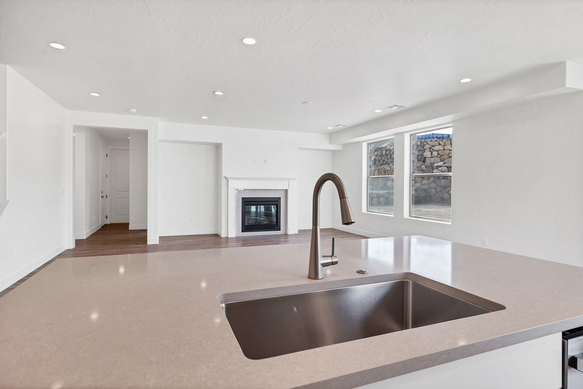 SHOOTING STAR - Residential