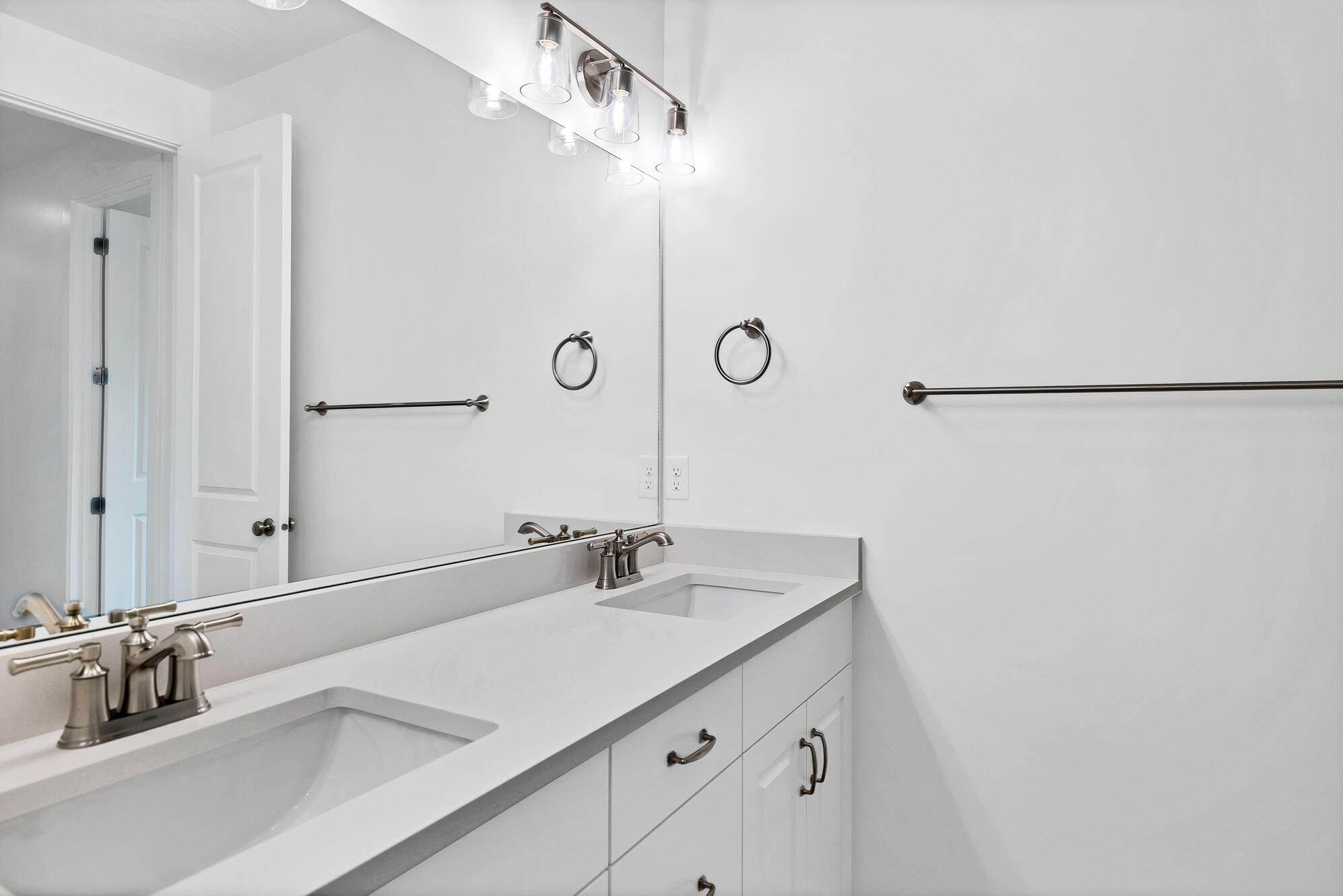 SHOOTING STAR - Residential