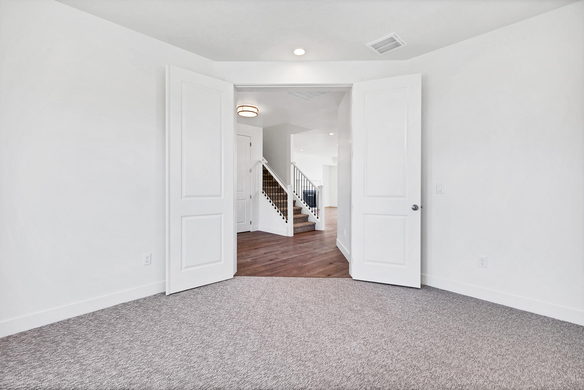 SHOOTING STAR - Residential