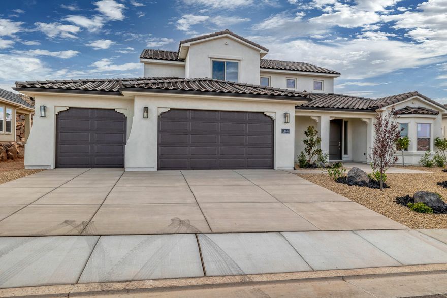 Beautiful Ivory Home ready for new home owners.  This spacious 5 bedrooms, 3.5 bath, 3rd car garage home comes with many upgrades.  Ask about our interest rate buy down incentive with our preferred lender.