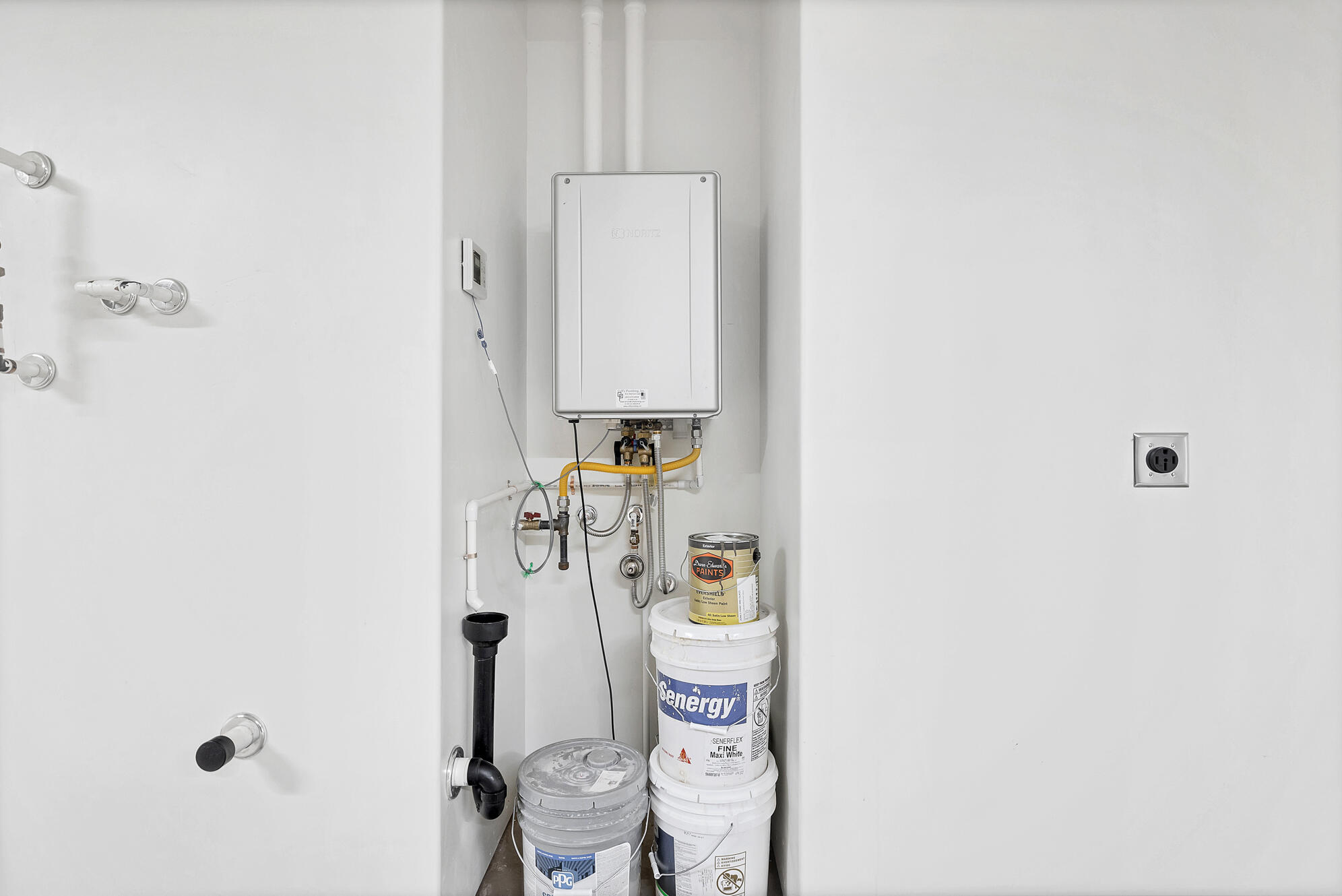 SHOOTING STAR - Residential