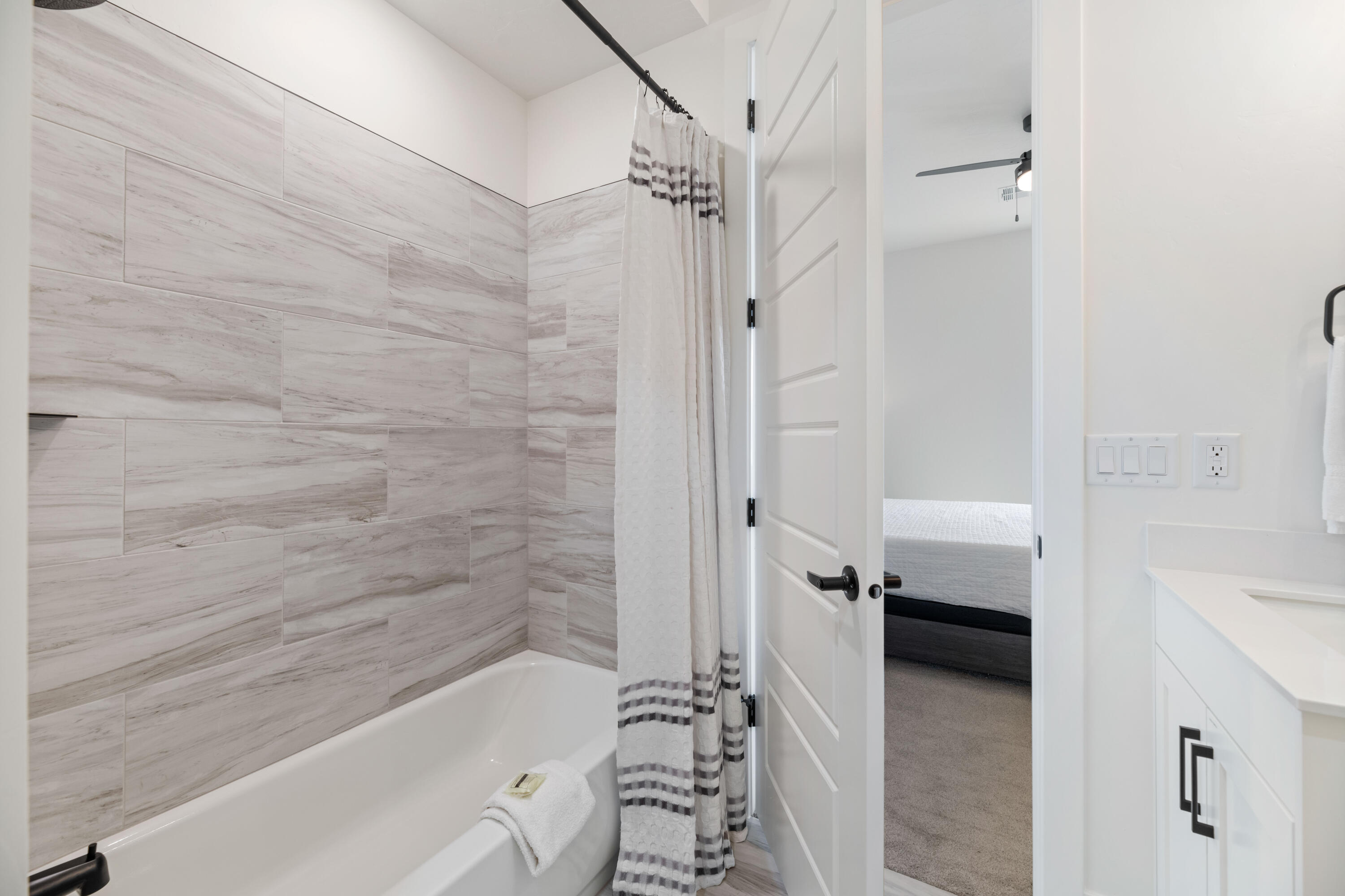 RETREAT AT SAND HOLLOW RESORT - Residential