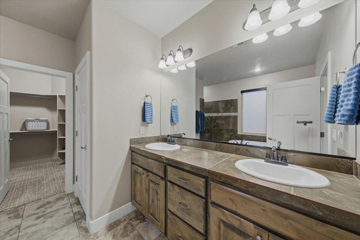 COPPER LEAF AT SIENNA HILLS - Residential