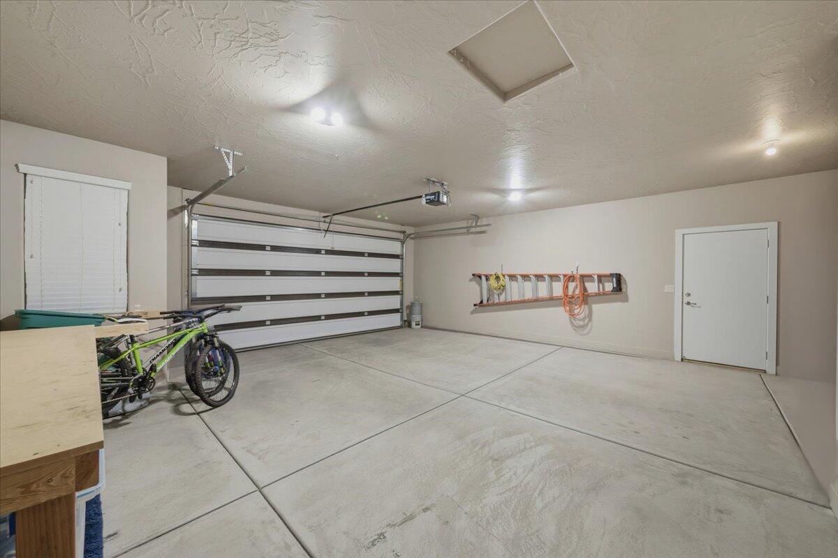 COPPER LEAF AT SIENNA HILLS - Residential