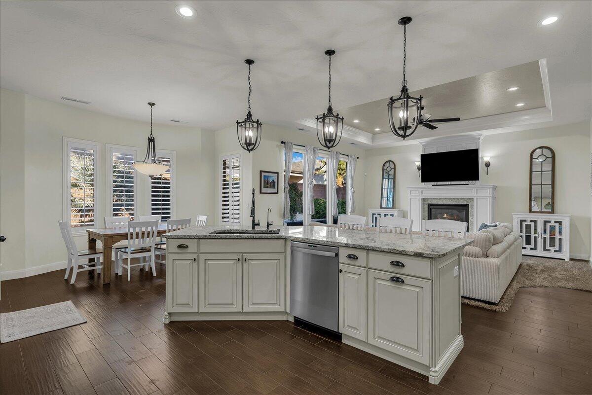 ST GEORGE TOWNSITE - Residential