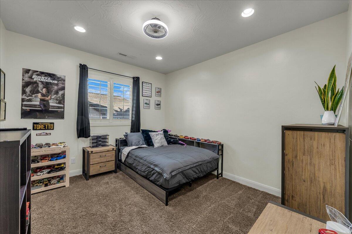 ST GEORGE TOWNSITE - Residential