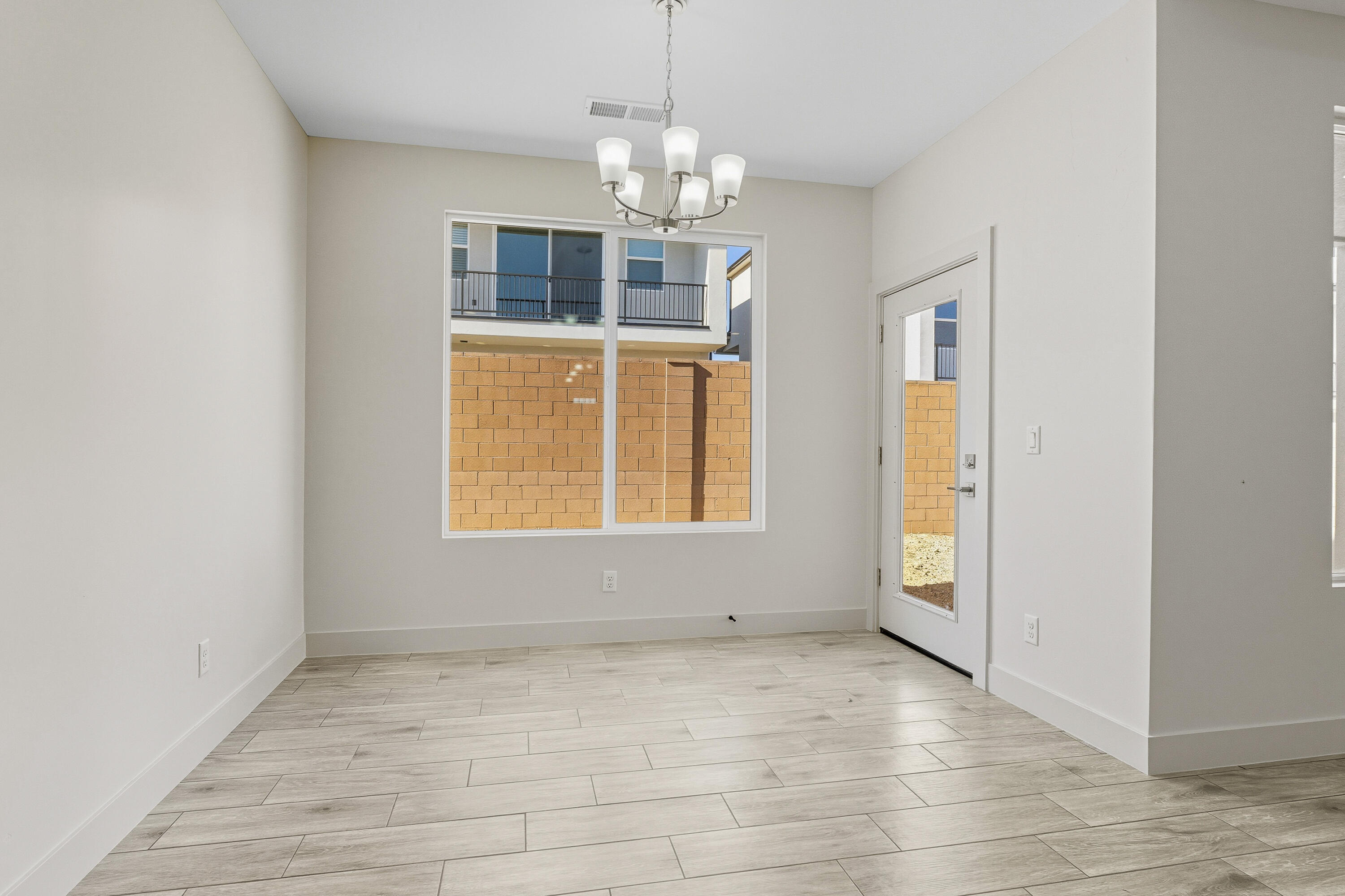 HURRICANE VIEWS - Residential