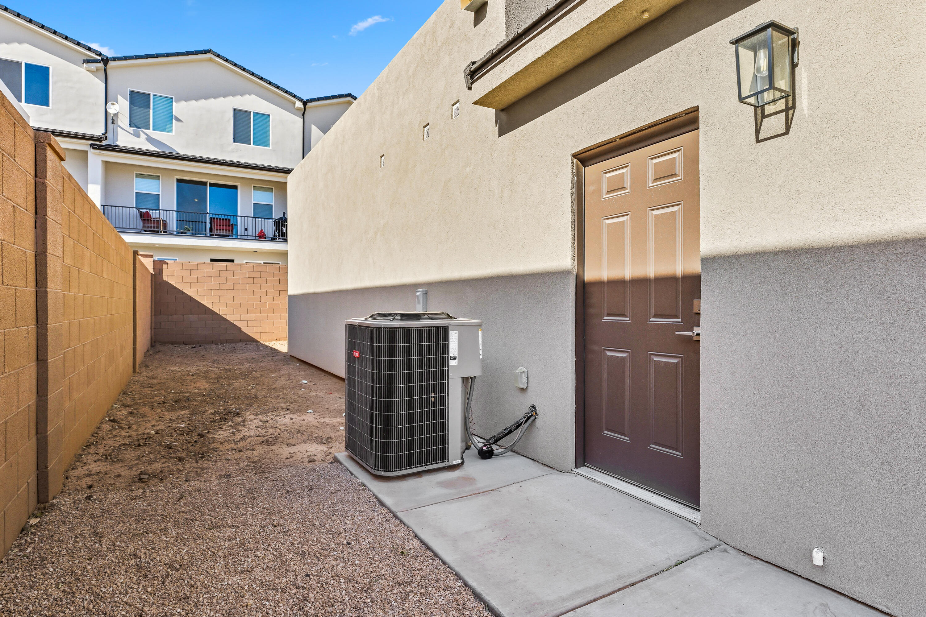 HURRICANE VIEWS - Residential