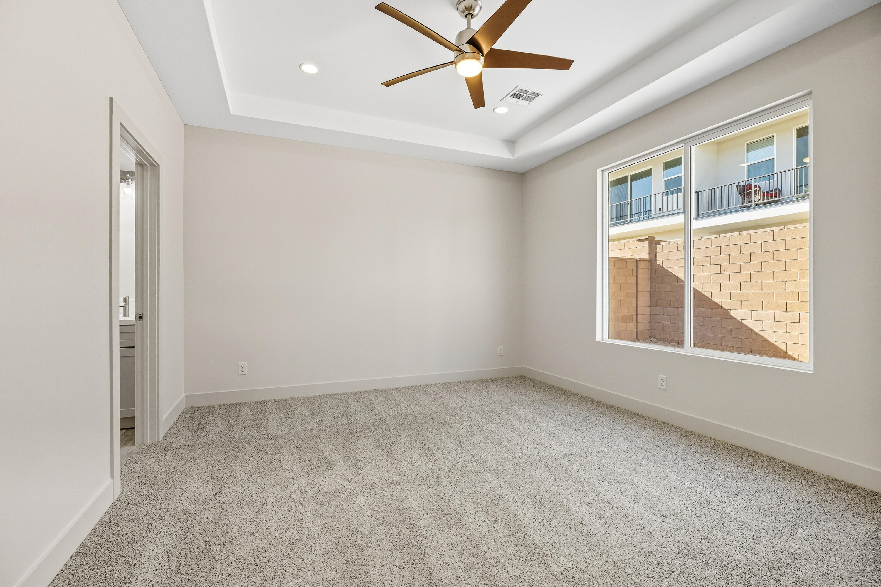 HURRICANE VIEWS - Residential