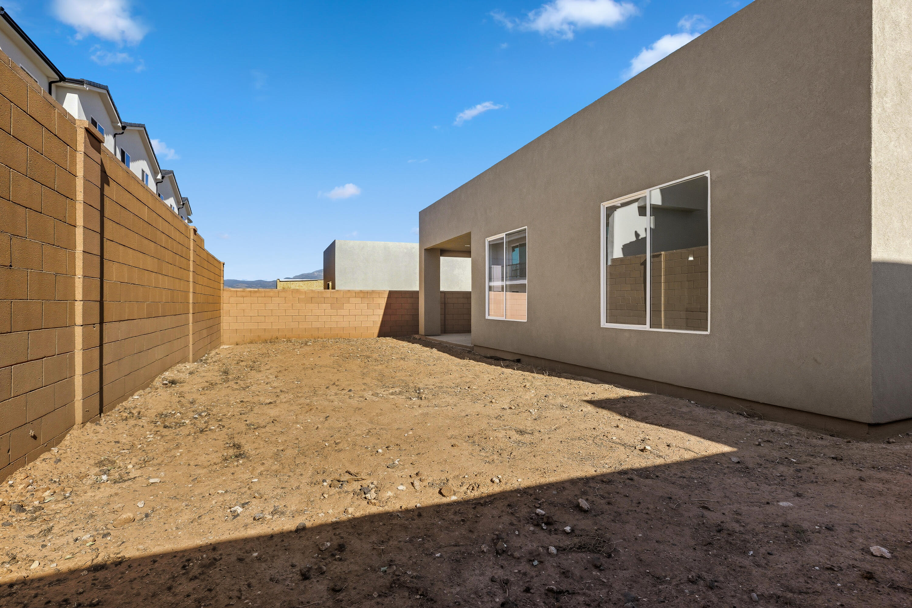 HURRICANE VIEWS - Residential