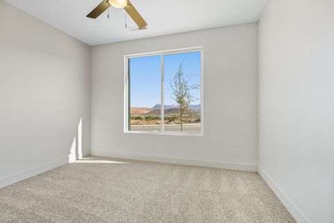 Tiny photo for 2175 W 320 S, Hurricane, UT 84737 (MLS # 26-270358)