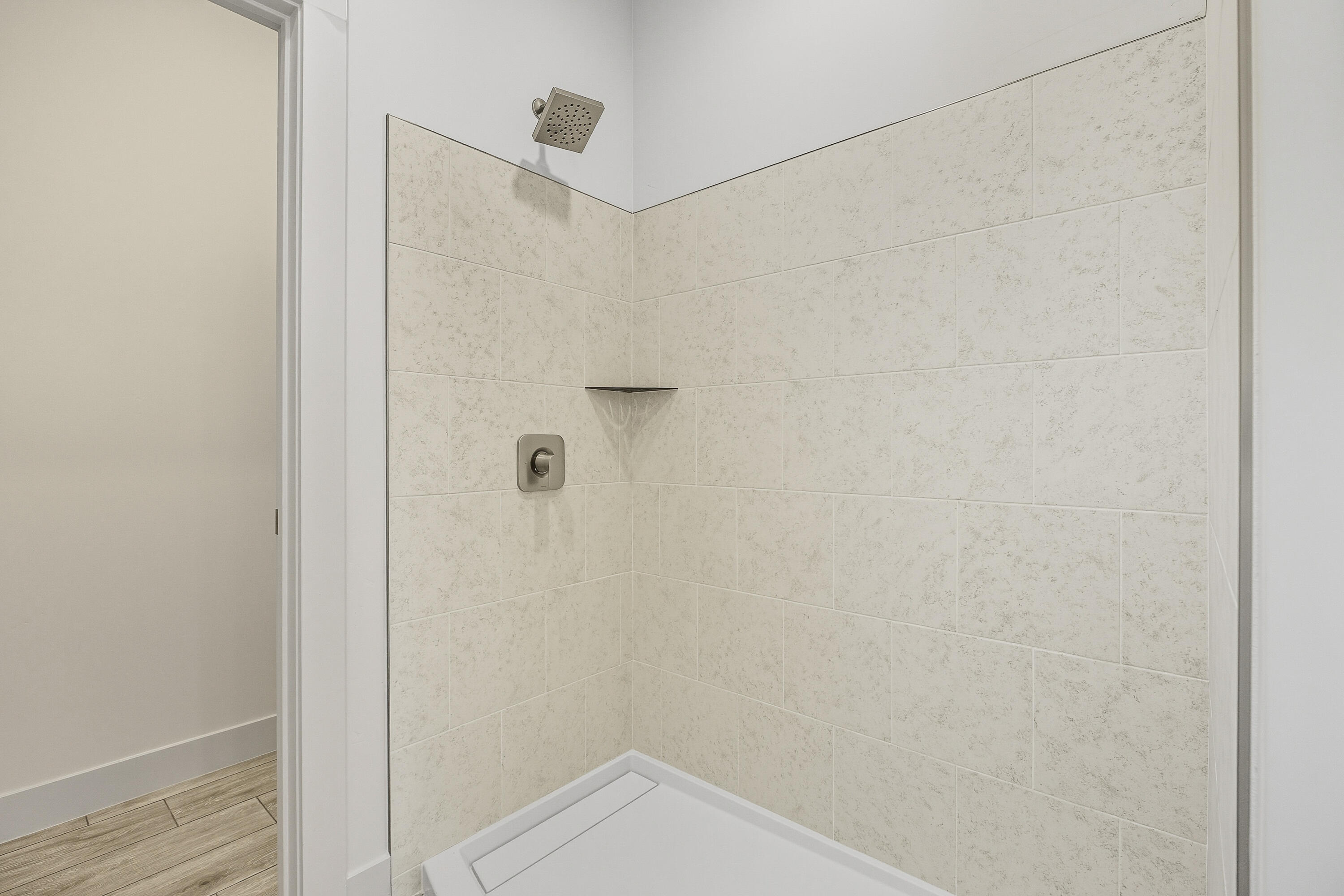 HURRICANE VIEWS - Residential