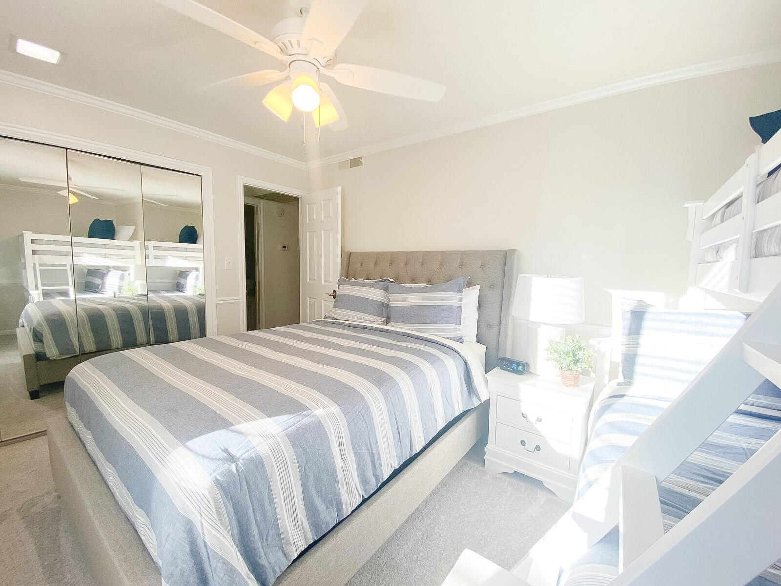 LAS PALMAS RESORT CONDOS - Residential