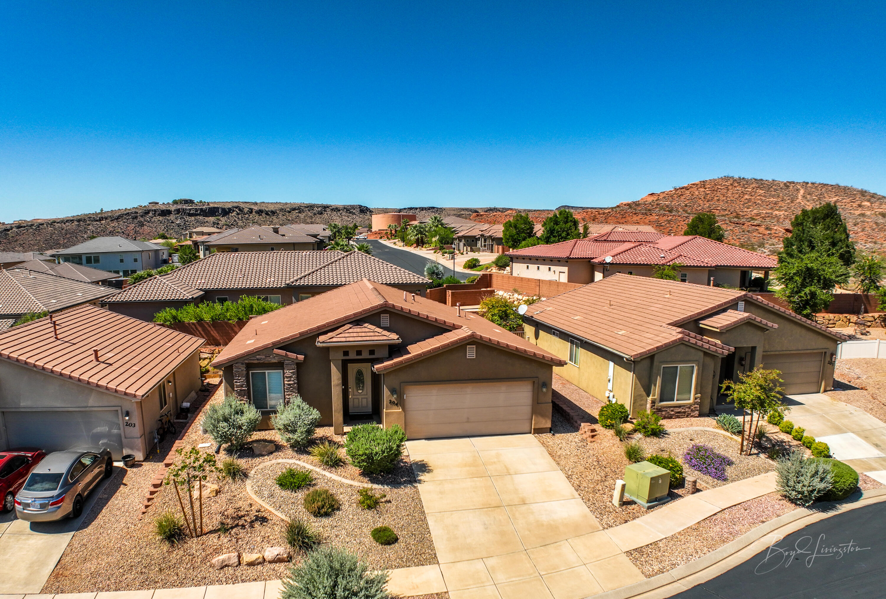 RED CLIFFS PARK - Residential