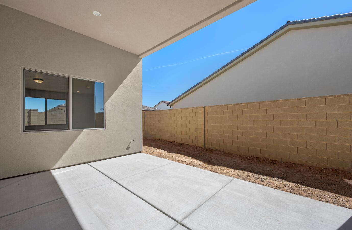 SOLIS AT CORAL CANYON - Residential