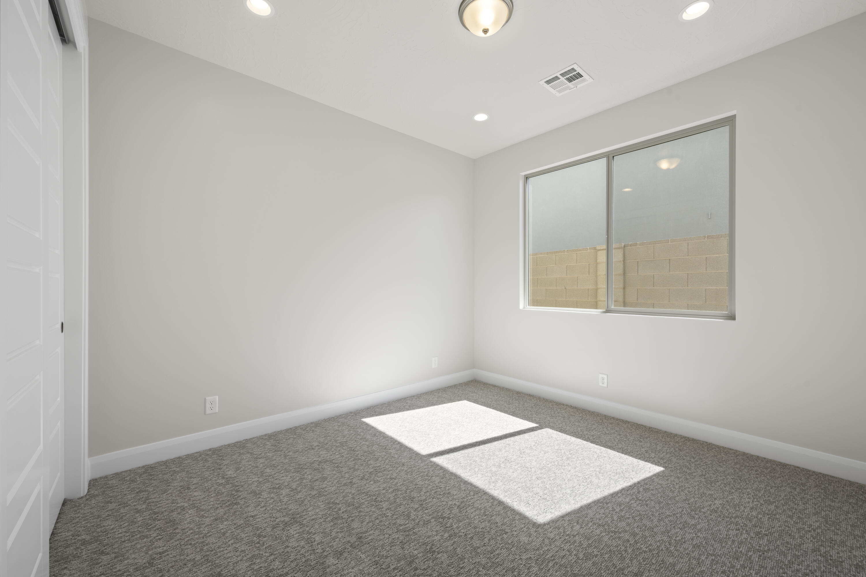 SOLIS AT CORAL CANYON - Residential