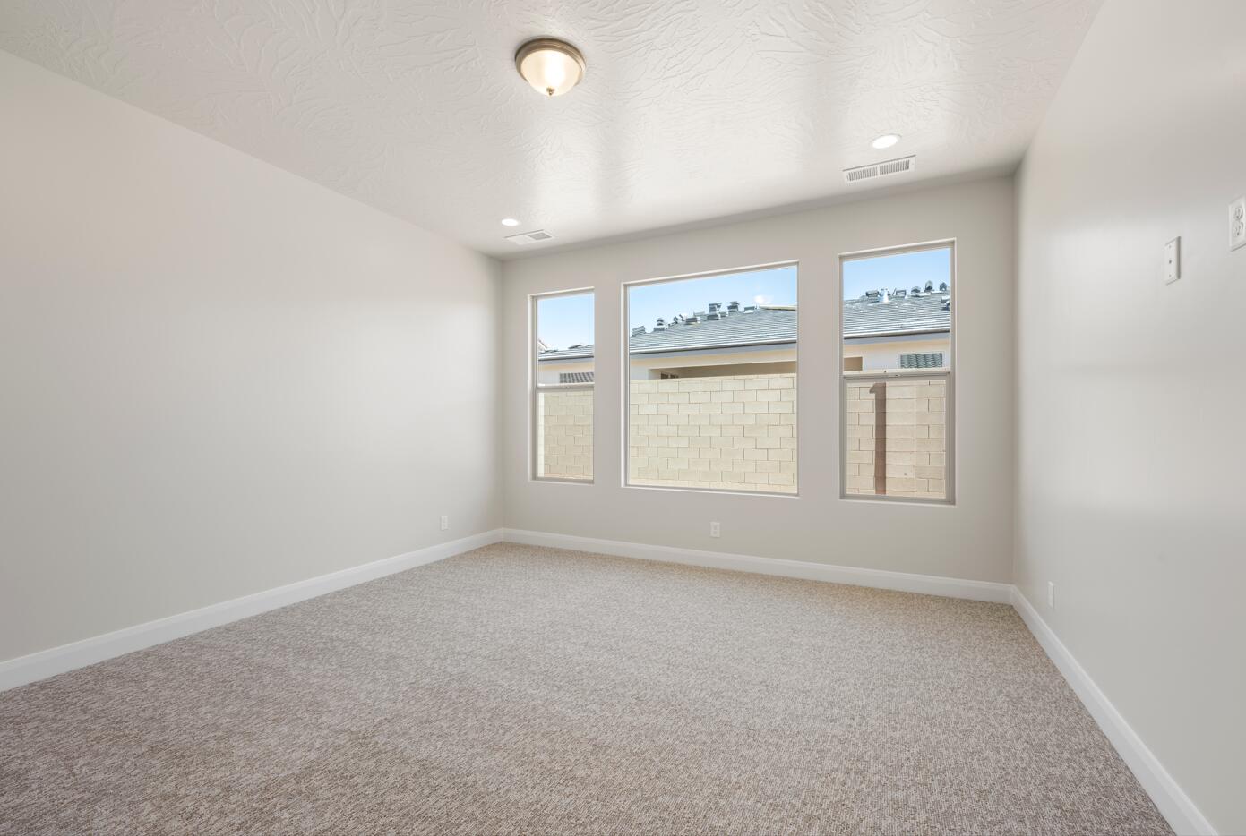 SOLIS AT CORAL CANYON - Residential