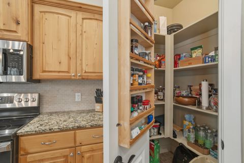 Tiny photo for 260 N 1240 ST W, Saint George, UT 84770 (MLS # 26-271853)