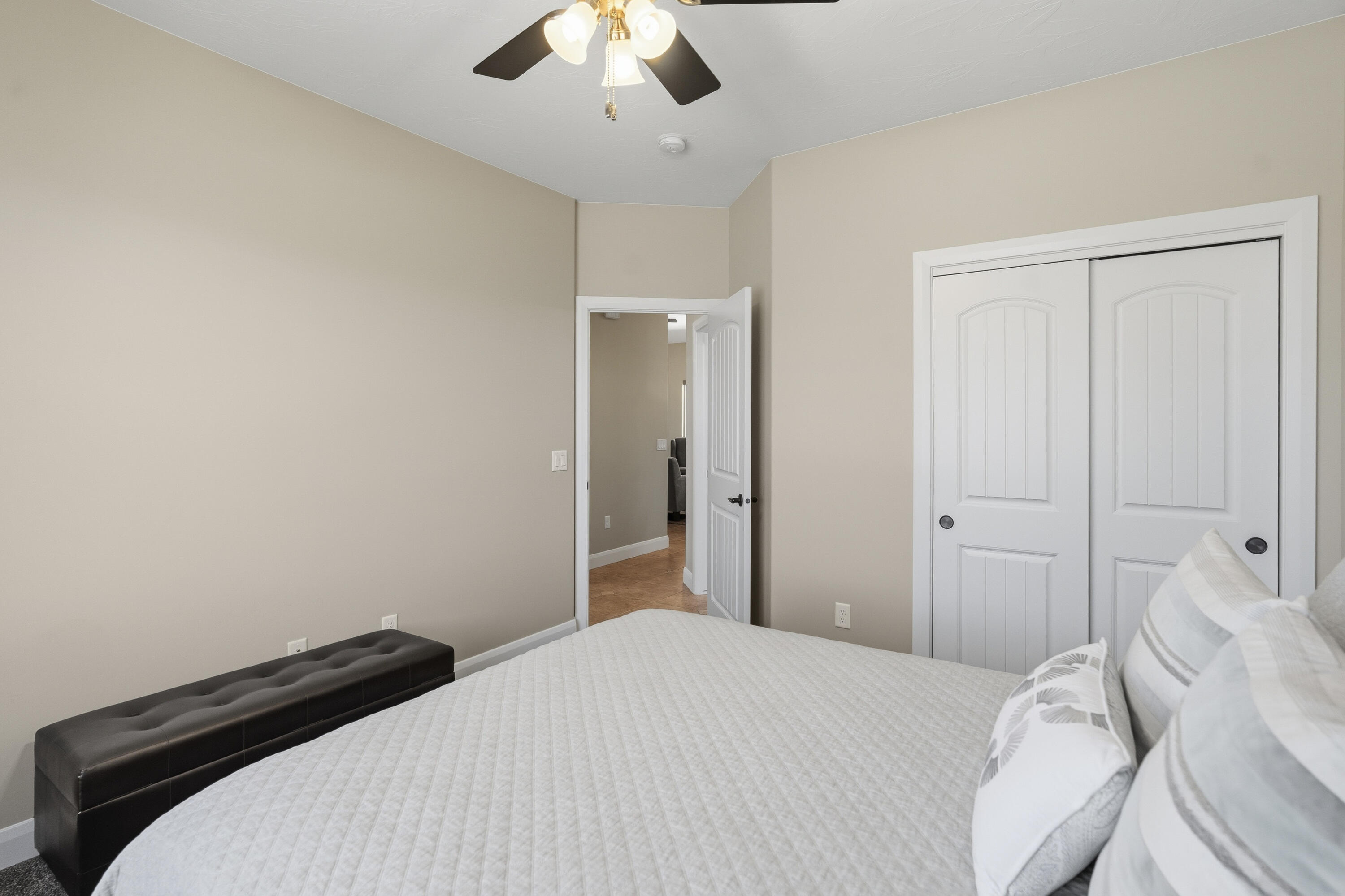 SHADOW SPRINGS - Residential