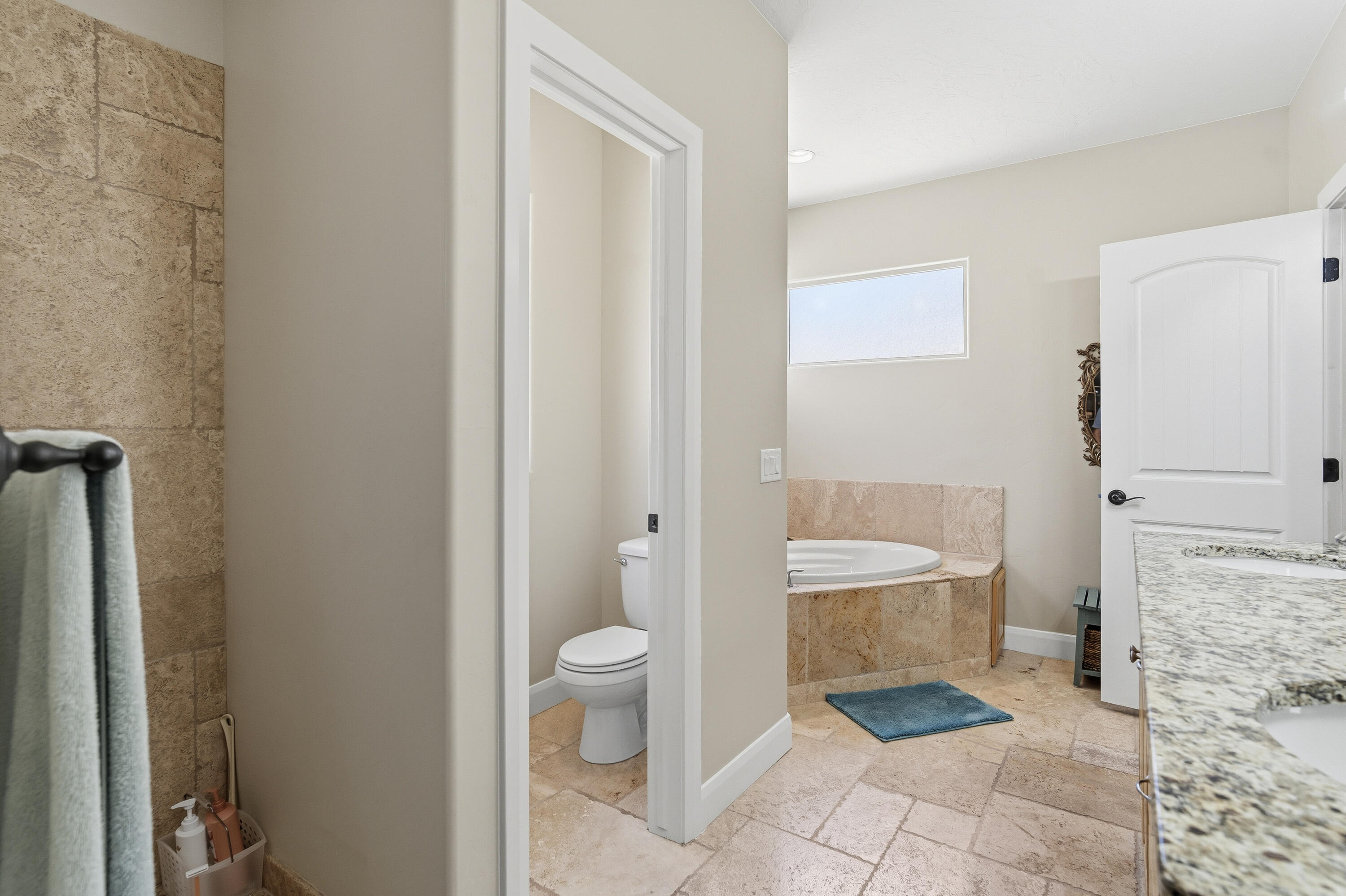 SHADOW SPRINGS - Residential