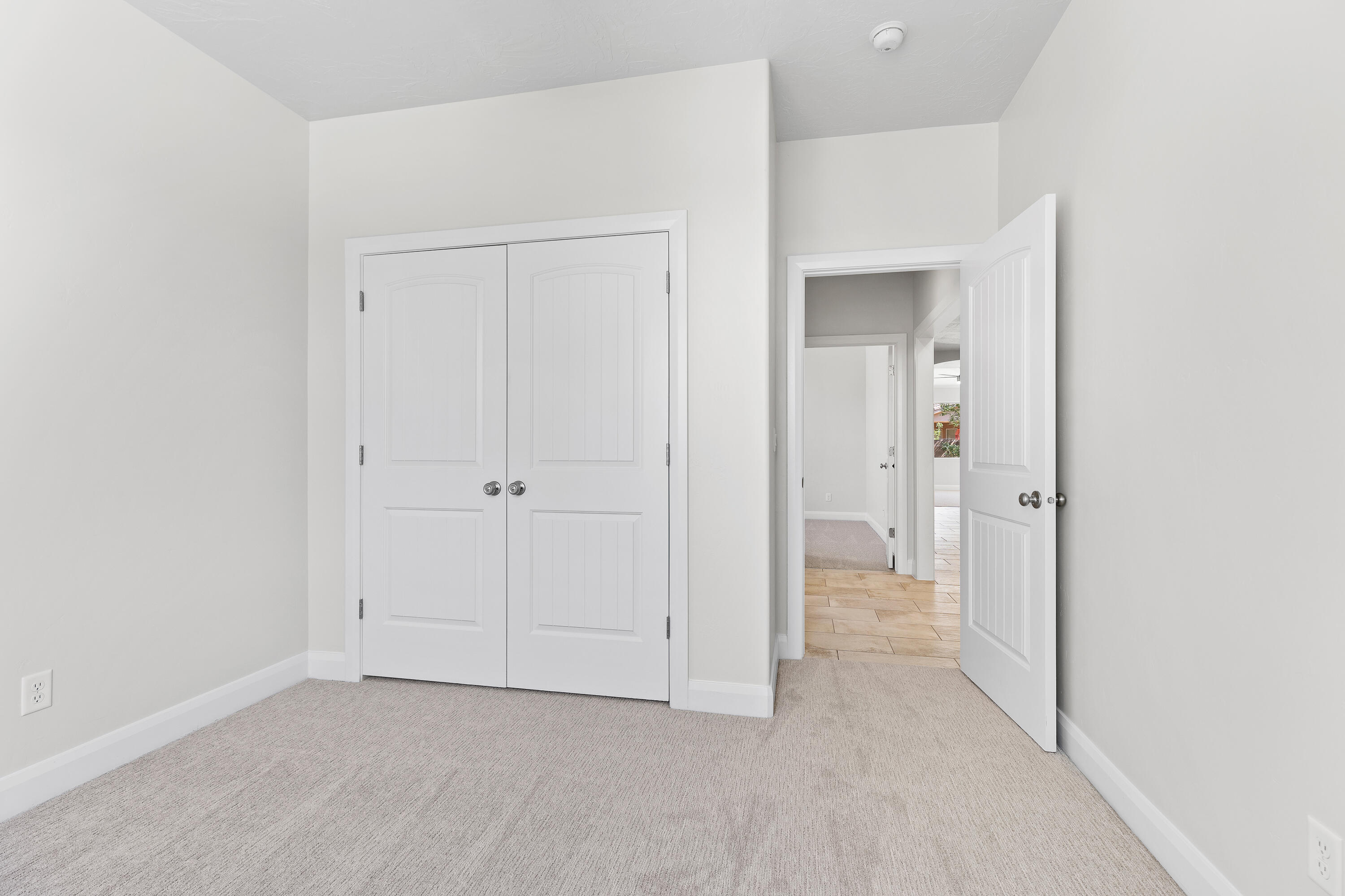 ZIONS GATE ESTATES - Residential