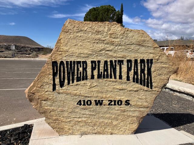 LAVERKIN TOWNSITE AND FIELD - Residential