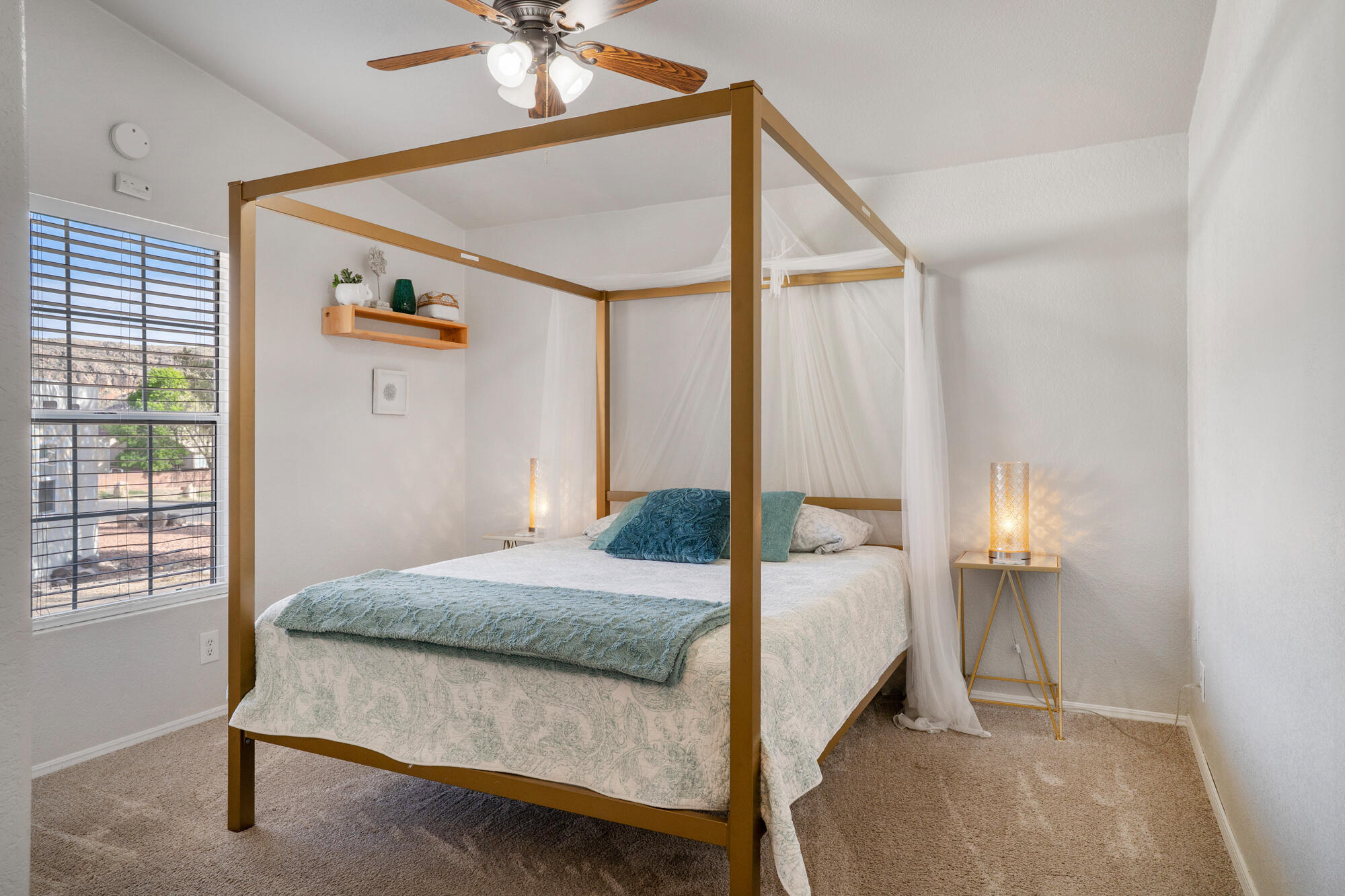 LAVERKIN TOWNSITE AND FIELD - Residential