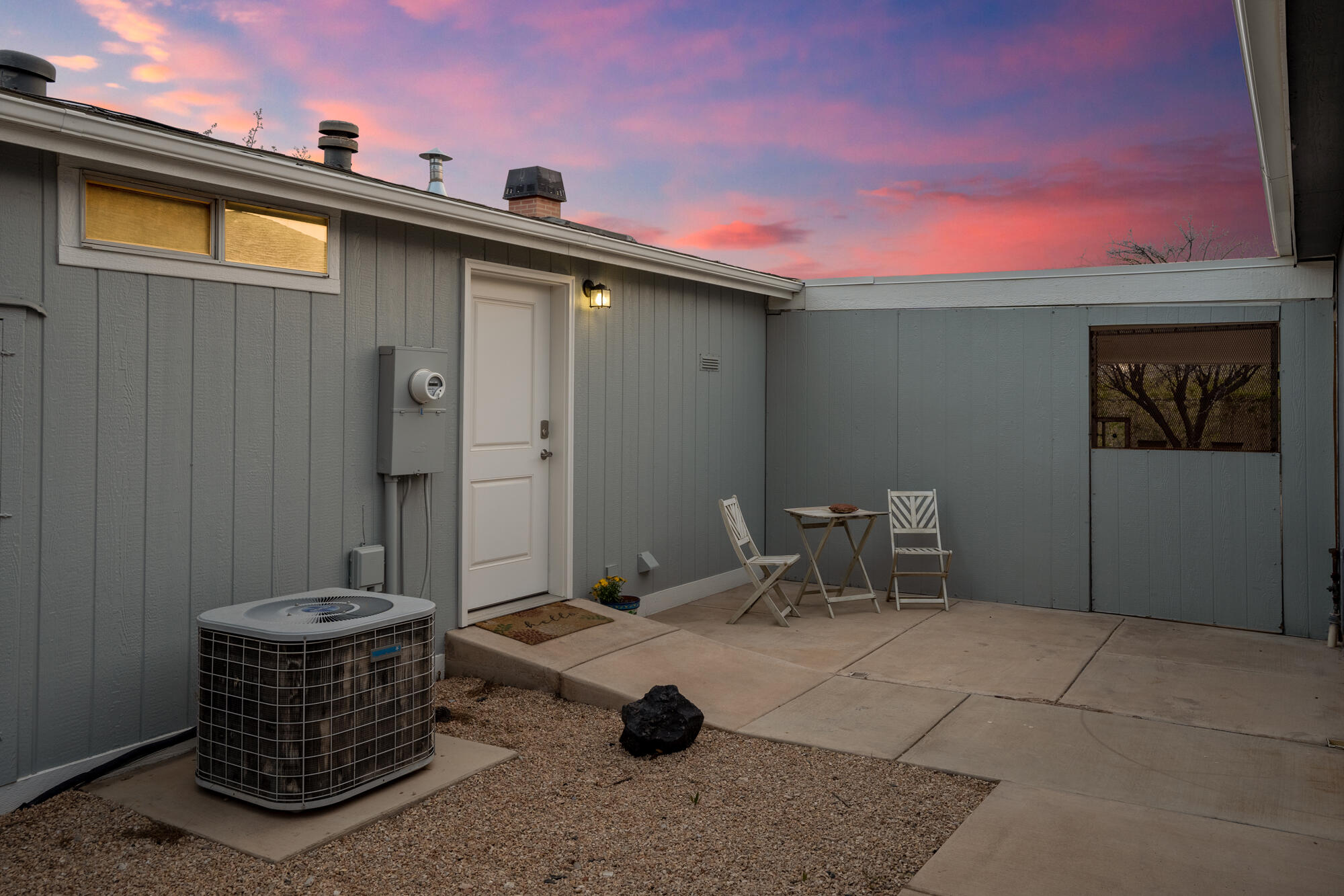 LAVERKIN TOWNSITE AND FIELD - Residential