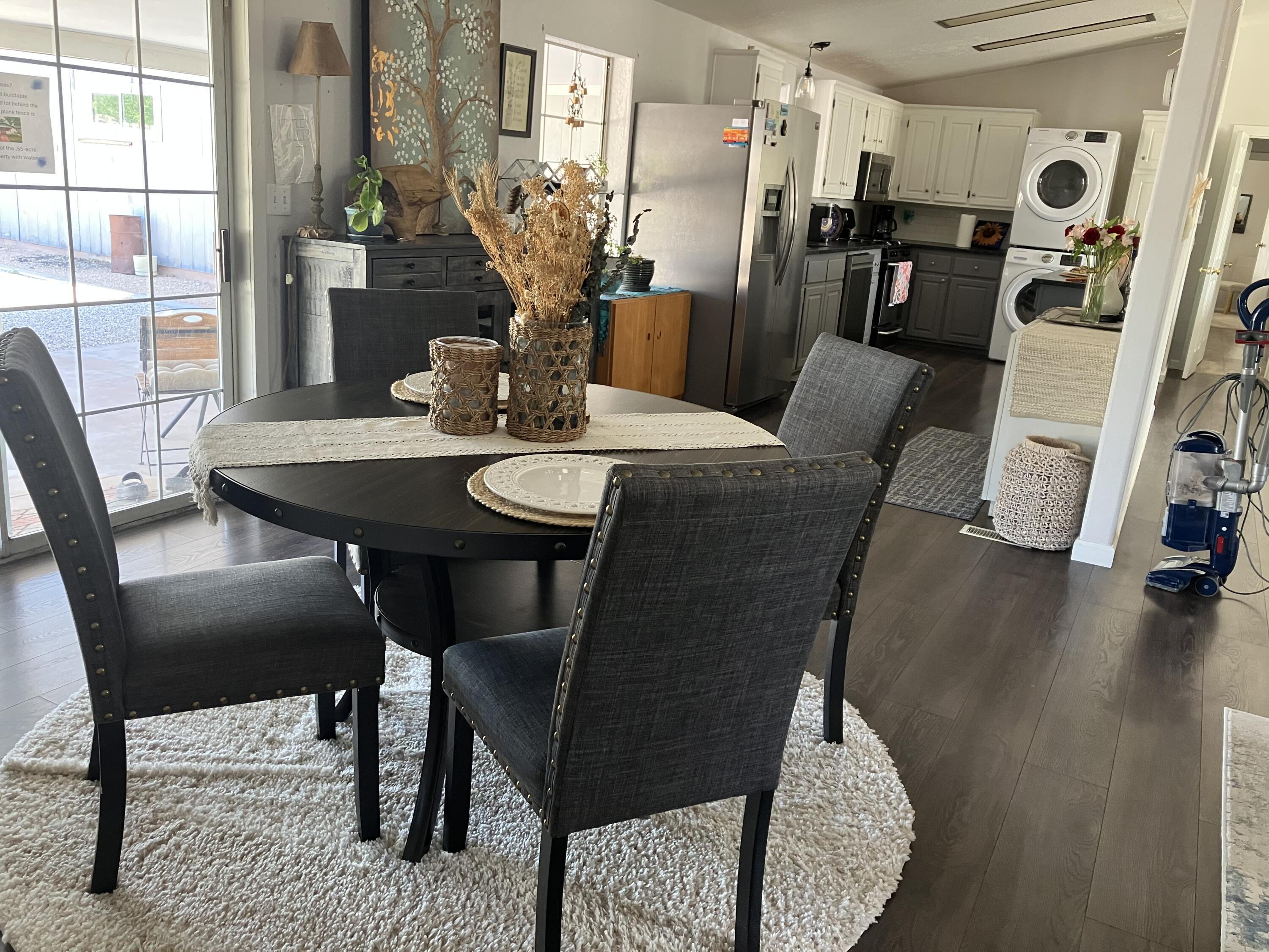 LAVERKIN TOWNSITE AND FIELD - Residential